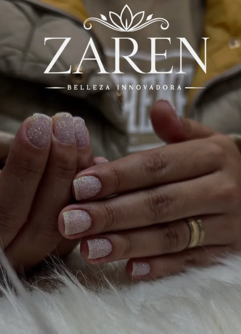Manicura nude elegante